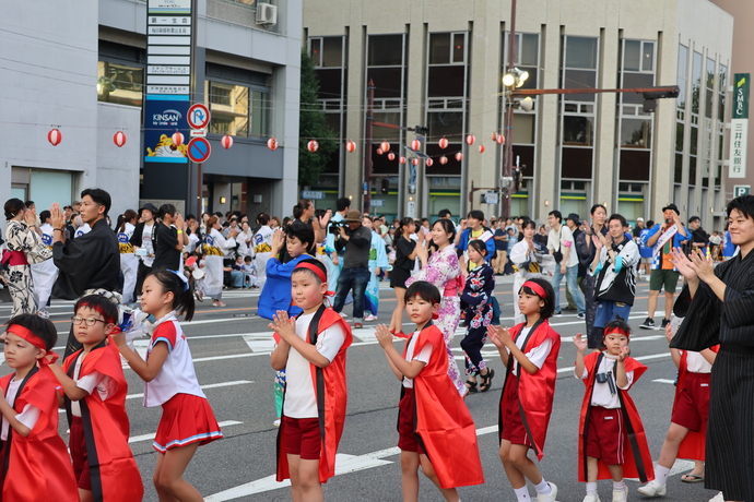 大輪踊り