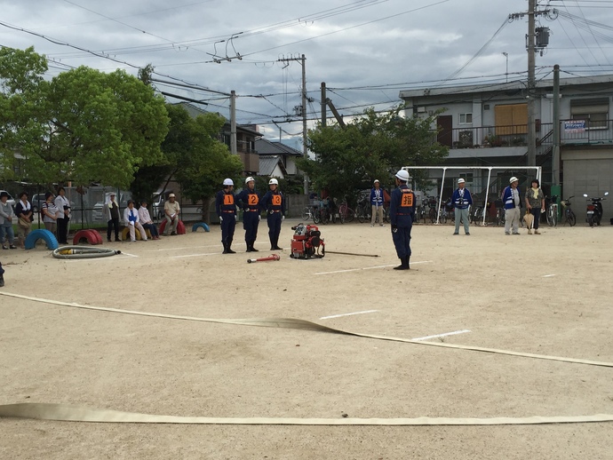 写真：小型ポンプ操法