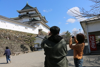 和歌山城で写真撮影