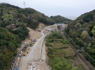 7.令和4年4月現在（県道粉河加太線側から海岸向きに撮影）