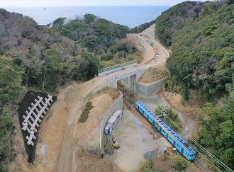 7.令和5年2月現在（県道粉河加太線側から海岸向きに撮影）