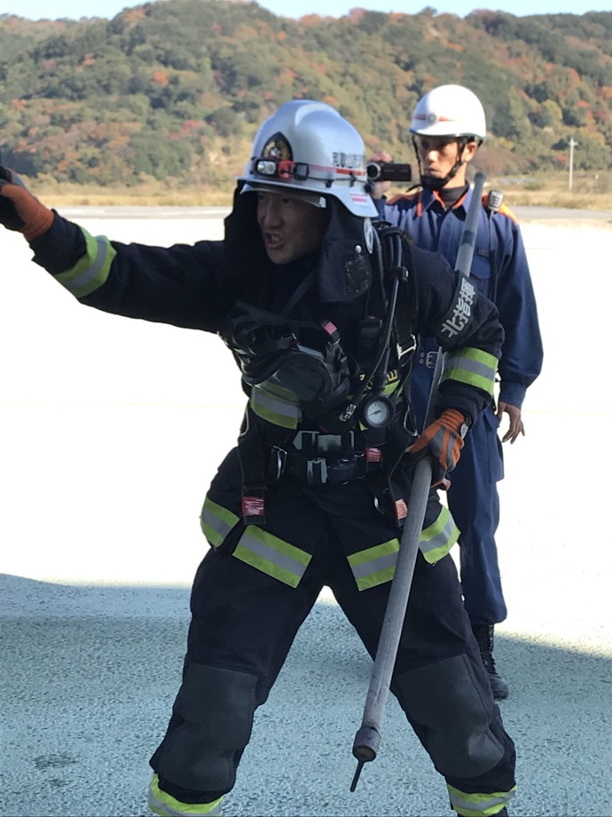 写真　小隊長