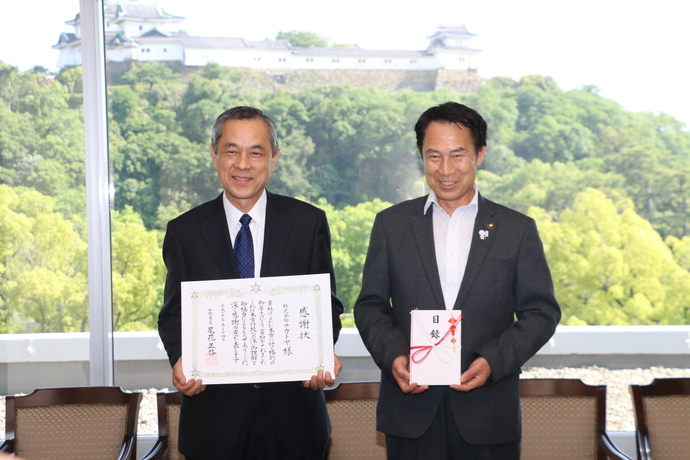 株式会社ナガトヤ様と尾花市長