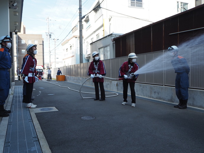 写真：放水訓練