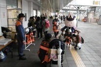 駅前イベントの実施の様子